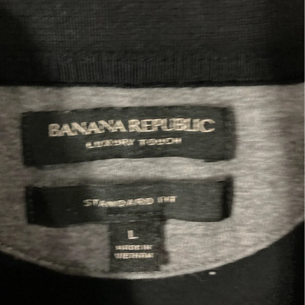Banana Republic Luxury Touch Men’s Large Black Standard Fit Polo Shirt‎